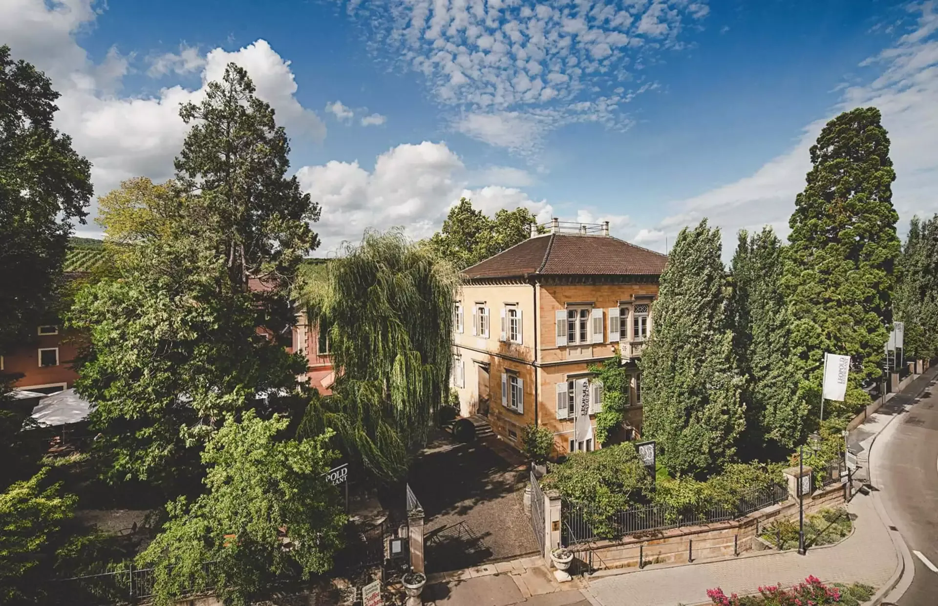 WEINsortiment - Unsere Weingüter WEINsortiment - Unsere Weingüter